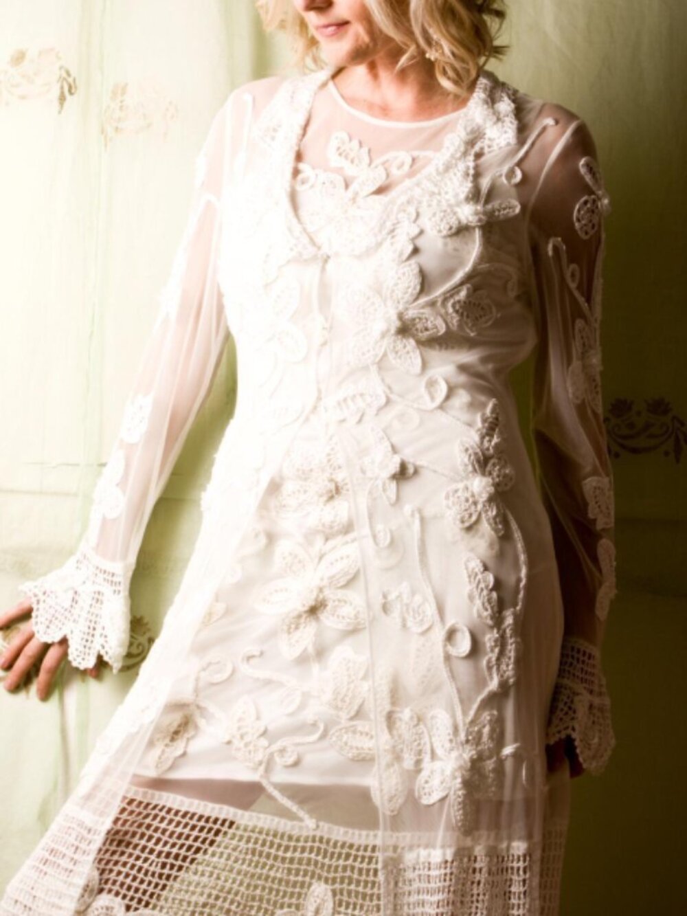 Sue Wong Women's Cream and White Dress - Picture 1 of 1